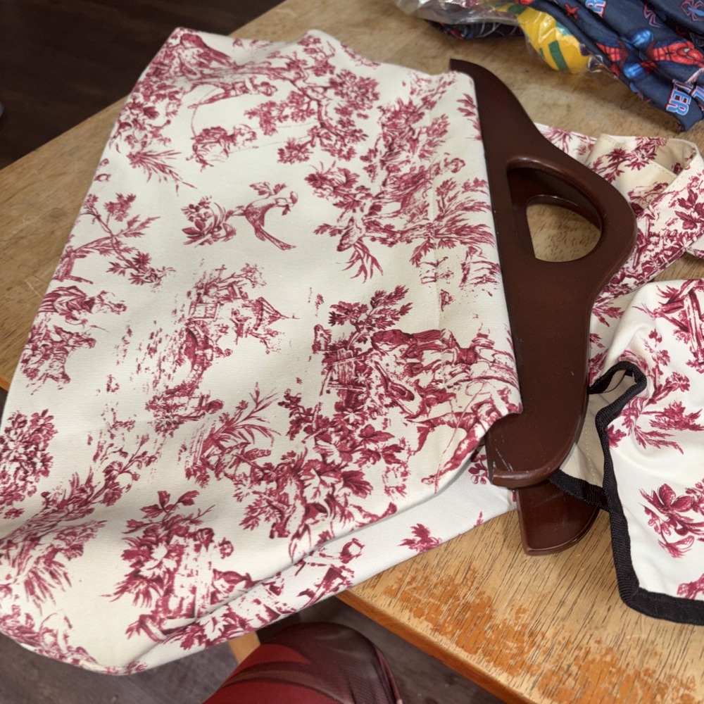 ArtBin Project Tote-damask  Shoulder Bag Wooden Handles Knitting Crochet Quilt